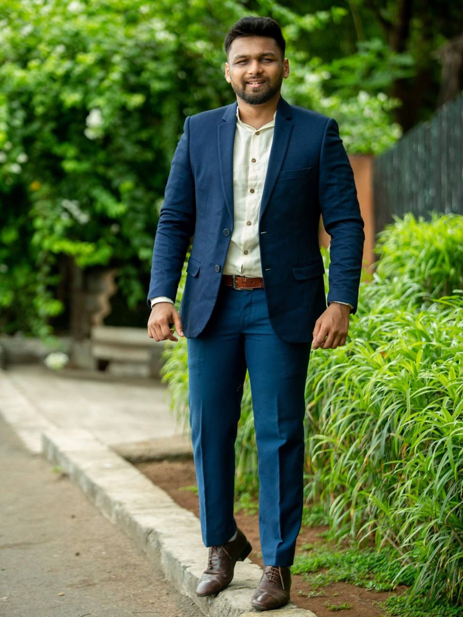 Off white mandarin collar shirt