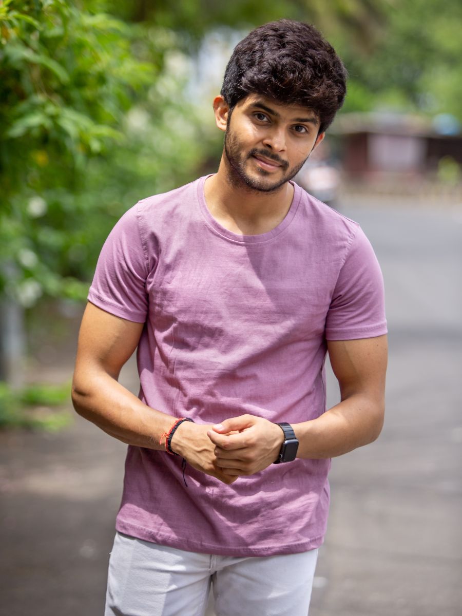 Dusky orchid men's organic cotton t-shirt