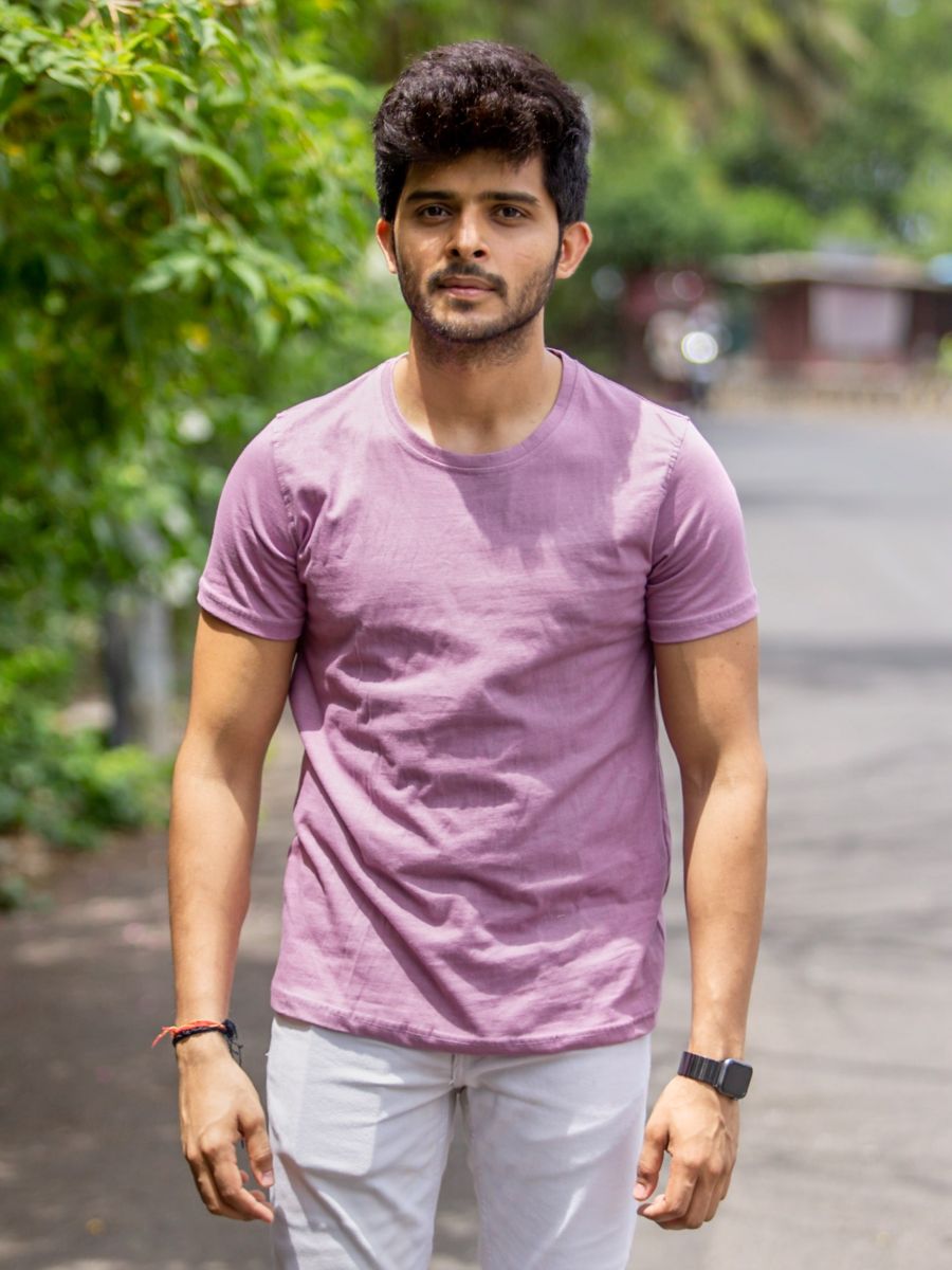 Dusky orchid men's organic cotton t-shirt