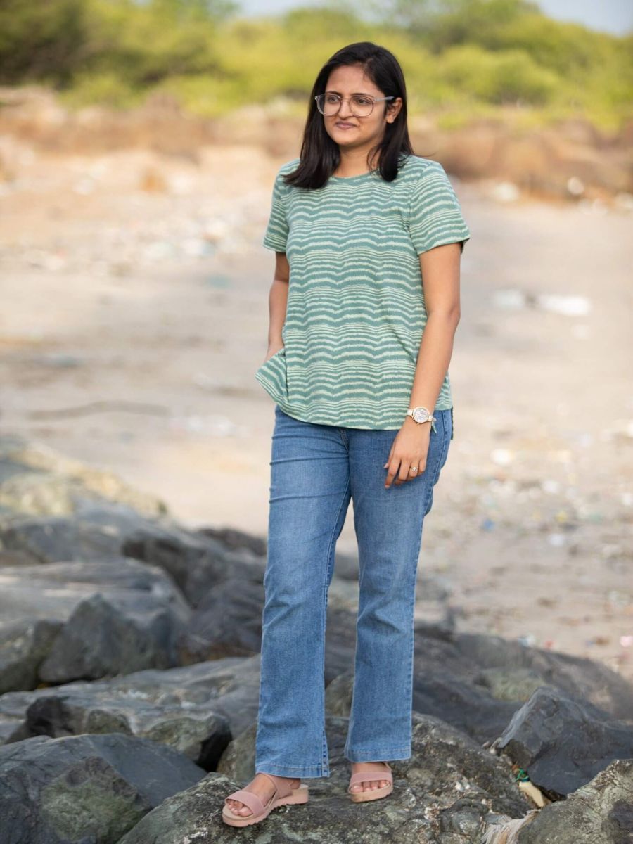 Fading waves women's organic cotton casual top