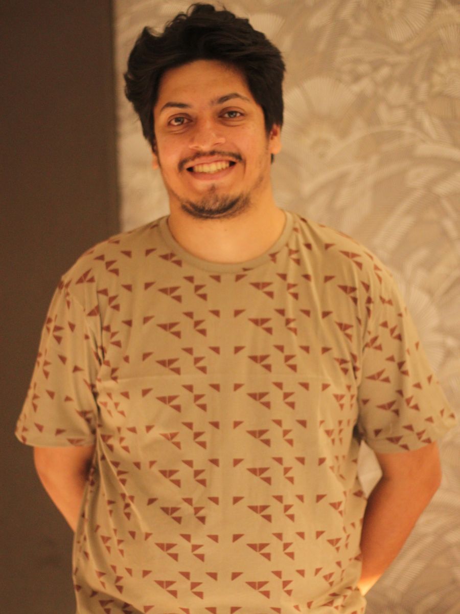 Geometric print men's crew neck t-shirt