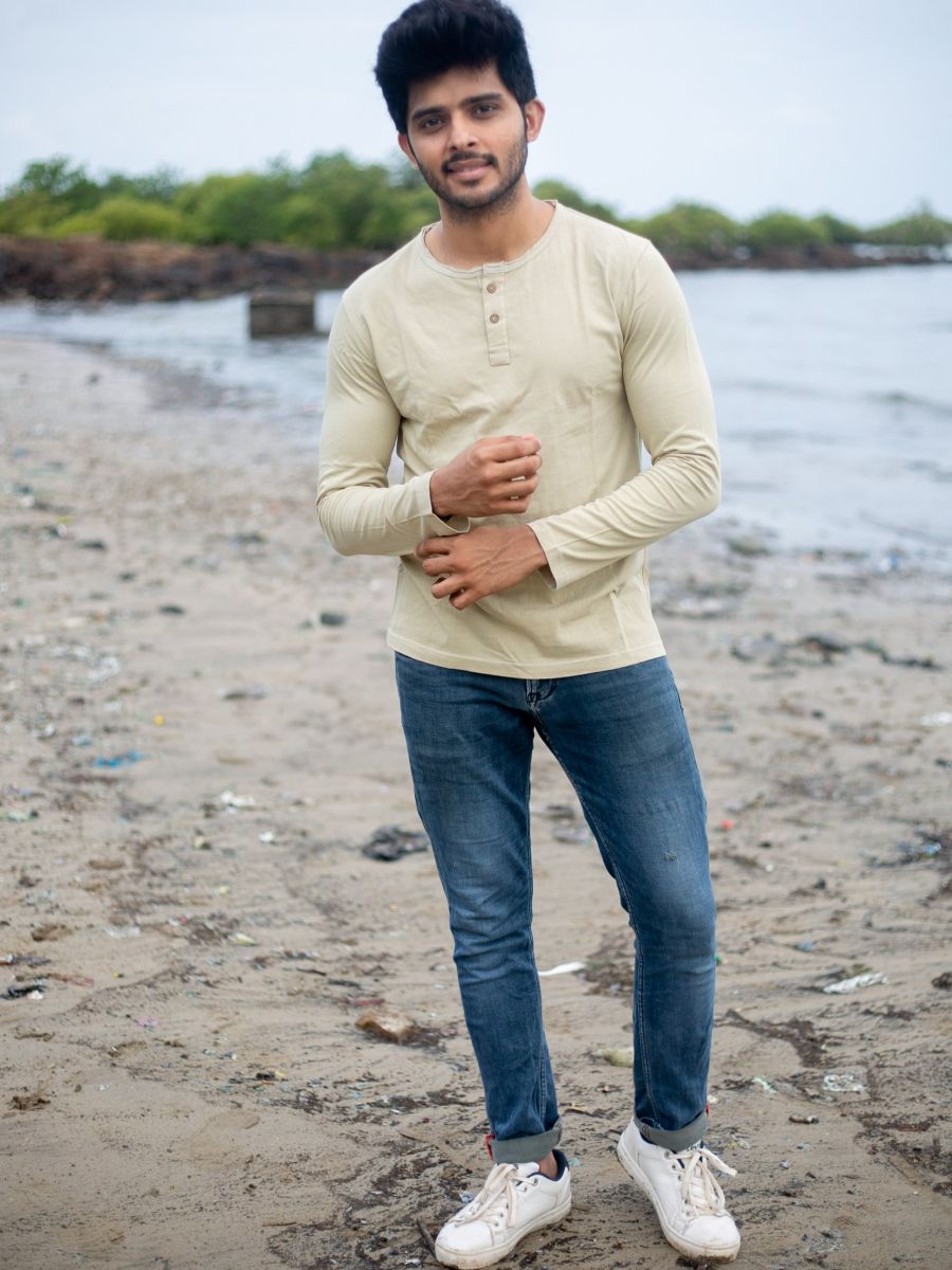 Pistachio men's henley collared casual t-shirt